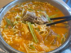 -秦香阁·西北家常菜(徐汇日月光中心店)