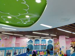 -孩子王童乐园(鹏瑞利青羊广场店)