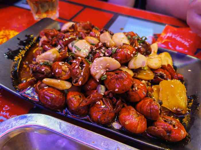 灶门坎卤味烧烤(正佳潮流店)-"今天休息晚上没事就跟朋友一起出去觅食