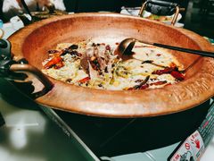 佬坛酸菜鱼（鲈鱼）-佬麻雀·剁椒鱼头(京基KK One店)