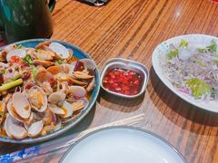 -蚝堡海鲜·威海菜·海肠捞饭·烧烤·亚洲吃蚝公司(幸福门店)