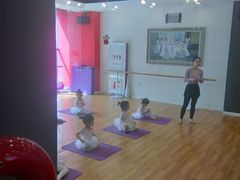 -北京红舞鞋少儿形体舞蹈教育(高新融侨城校区)