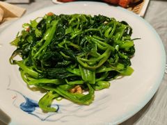 -阿楷·二十年烧烤宵夜·渔家小寨(达明店)
