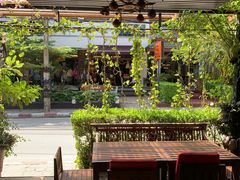 -Phensiri Thai Restaurant