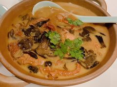 小鸡炖榛蘑-止观小馆·辽河口渔家菜(王府井店)