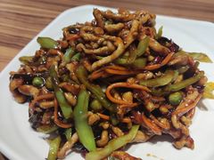 -六泰居·尔滨地标·东北菜(松北店)