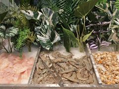 -金滏山·烤肉海鲜火锅自助(襄阳万达店)