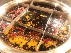 -邓莽子老火锅(中兴路总店)