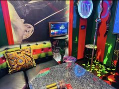 -UK派对KTV(日月广场店)