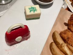 -必胜客(上地华联店)