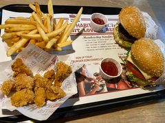 -The Habit Burger Grill 哈比特汉堡(复兴soho店)