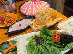-老牌坊云南鱼豆花火锅(嵩山店)