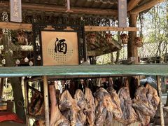 -土砂锅生态山庄·非遗砂锅雅鱼