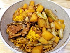 -内蒙焖面大盆骨餐馆(山大路店)