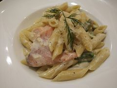 三文鱼芦笋奶油芝士斜管面-TIAGO HOME KITCHEN(朝阳大悦城店)