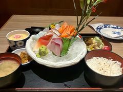 -小山日本料理(兴业太古汇店)