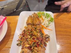 -两兄弟Song Pee Nong(2号店)