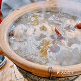 埋单也才490元，着实是近来吃得最便宜又饱的一顿