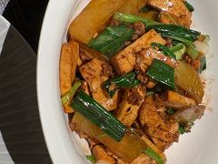 -江间有味·拼烧·鱼鲜·粤式靓汤(汉口江滩店)