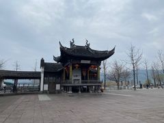 -鸣鹤古镇