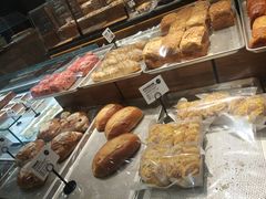 -麦陌(正弘城店)