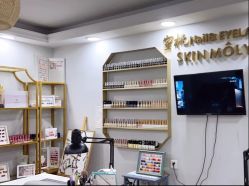 -蜜桃美甲美睫化妆