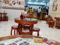 大堂-甜赐良缘牛奶甜品世家(新都汇店)