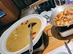 -黄泥岗·地道湖北菜(奥特莱斯店)