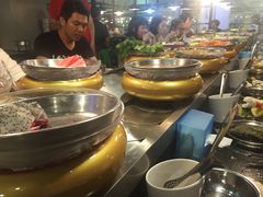 -汤响自助回转火锅百汇(乐峰广场店)