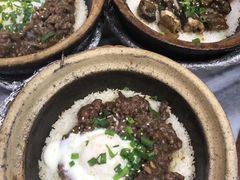 窝蛋牛肉煲仔饭-红星光发煲仔饭(大石街店)