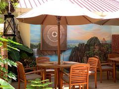 -Sala Thai Restaurant