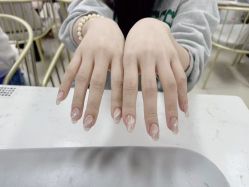 -尤米一站式美甲美睫