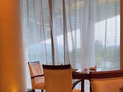 -粤尚腾香居中餐厅(首都机场希尔顿店)