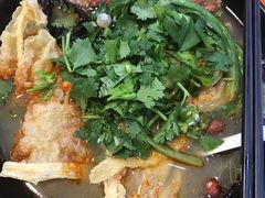 -螺小胖柳州螺蛳粉(钟楼总店)