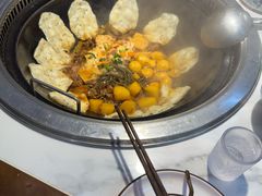 -地锅公社·现炒地锅鸡·地锅鱼·夜宵(罗锦路店)