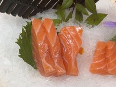 -万岛日本料理铁板烧(大宁店)