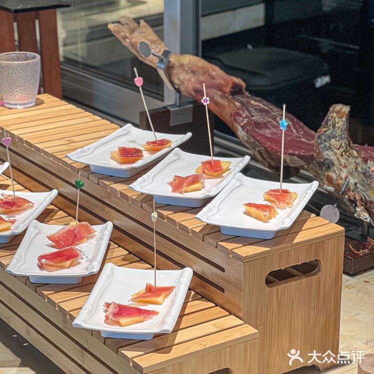 在上海～反复愿意多次打卡的海鲜自助餐～ 