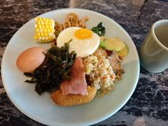 -深圳罗湖东门步行街亚朵X酒店