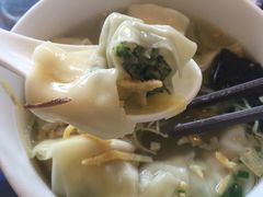 -笑来喜馄饨小笼工坊店(湖滨街店)