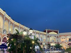 -佛罗伦萨小镇广佛名品奥特莱斯(疏港路店)