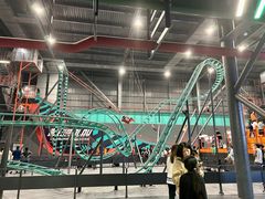 -极限PLAY运动娱乐新世界·团建派对潮玩休闲馆·室内蹦极高空游乐园