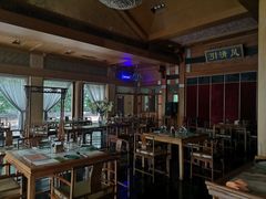 靠窗位-那家小馆•北京菜•烤鸭(香山店)