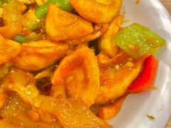蛋白烧牛筋-江城燕子大排档(江汉路步行街店)