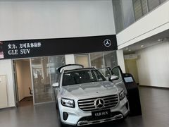 -天津波士信达奔驰4S店(卫津南路店)