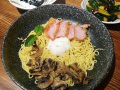 -千金一碗·宝岛一村(韩国街店)