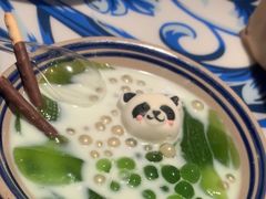 -川流不息·地道川菜·小龙虾(新松江路店)