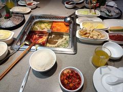 -海底捞火锅(新松江路店)