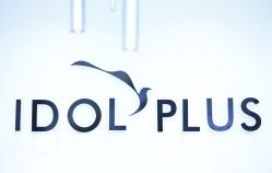 -IDOL PLUS 