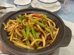 -马尔龙新疆饭店·清真(瑞景店)