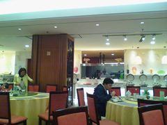 -杭州海华满陇度假酒店